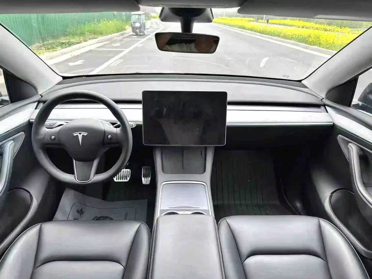 车辆实拍 2