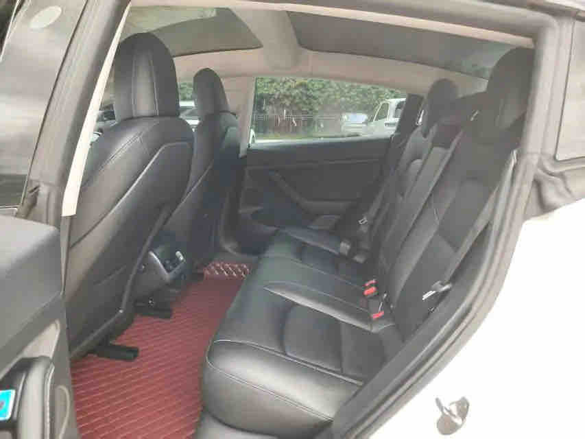 车辆实拍 4