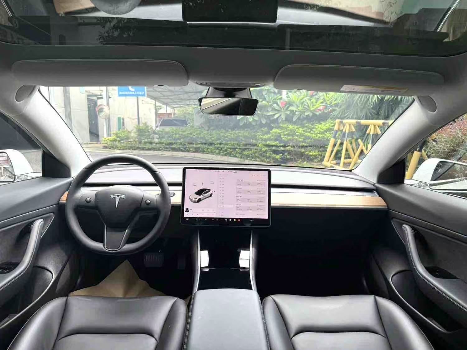 车辆实拍 2
